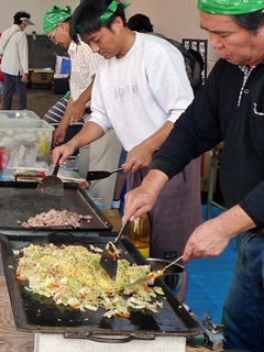 やきそば　２００食完売です！！